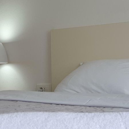 City Center Apartment Скоп'є Екстер'єр фото