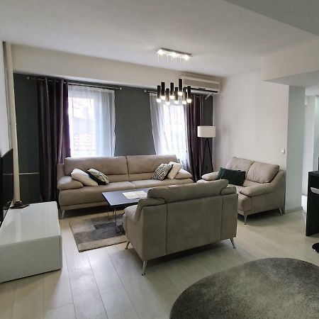 City Center Apartment Скоп'є Екстер'єр фото