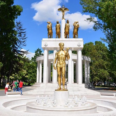 City Center Apartment Скоп'є Екстер'єр фото