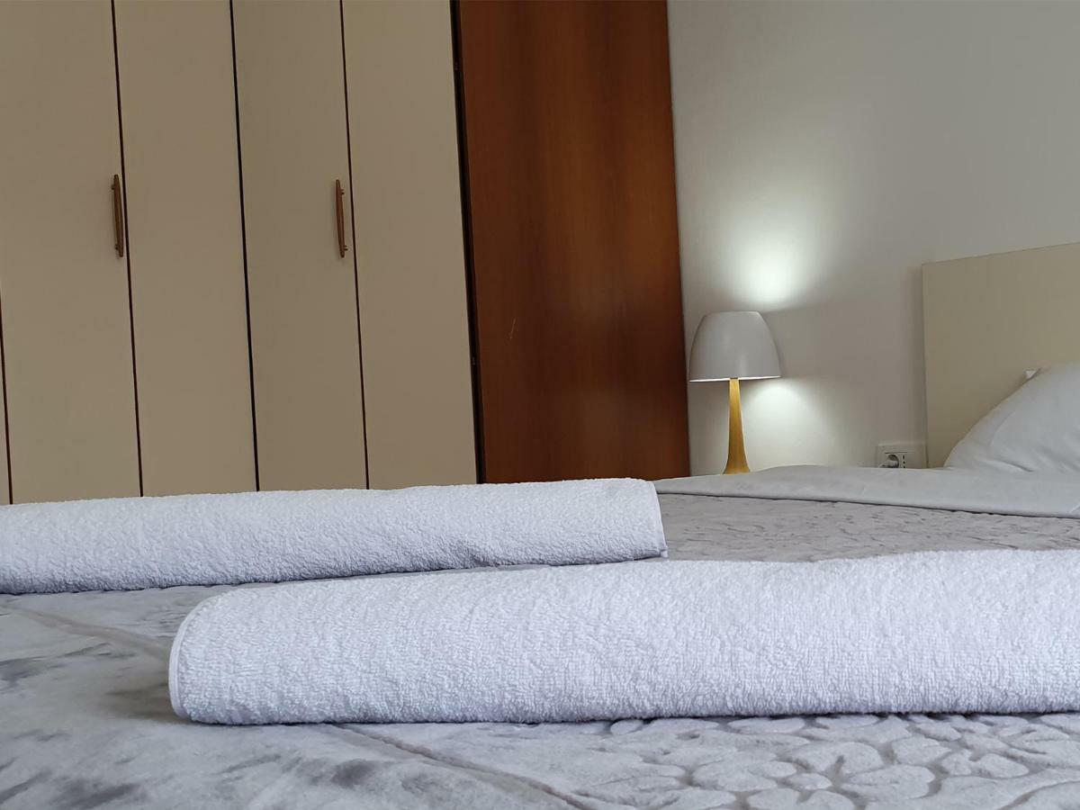 City Center Apartment Скоп'є Екстер'єр фото