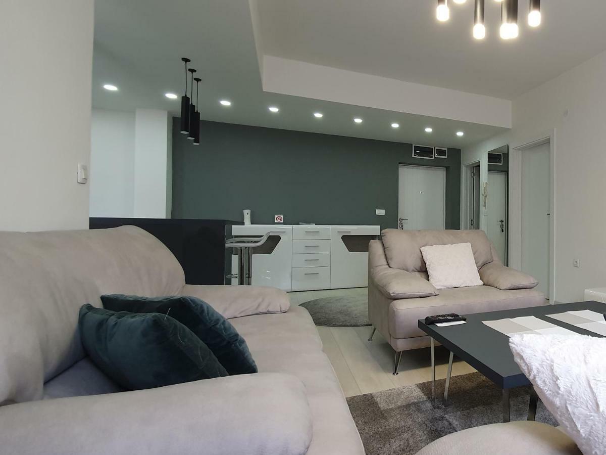 City Center Apartment Скоп'є Екстер'єр фото