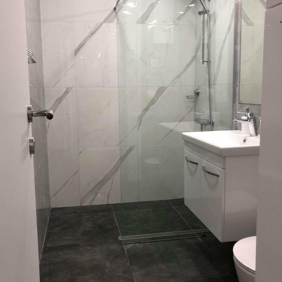 City Center Apartment Скоп'є Екстер'єр фото
